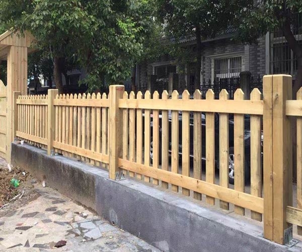泸州防腐木护栏